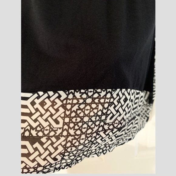 Cache Sleeveless Top - Picture 5 of 8